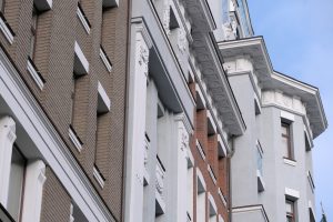 facade-modern-high-rise-house